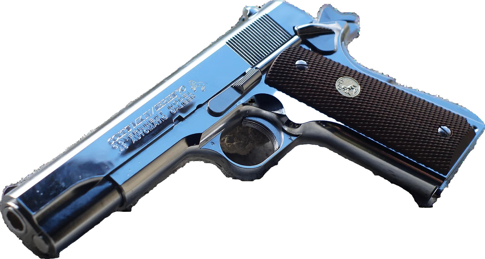 Вторичное оружие сборки — Colt M1911A1 Series 70